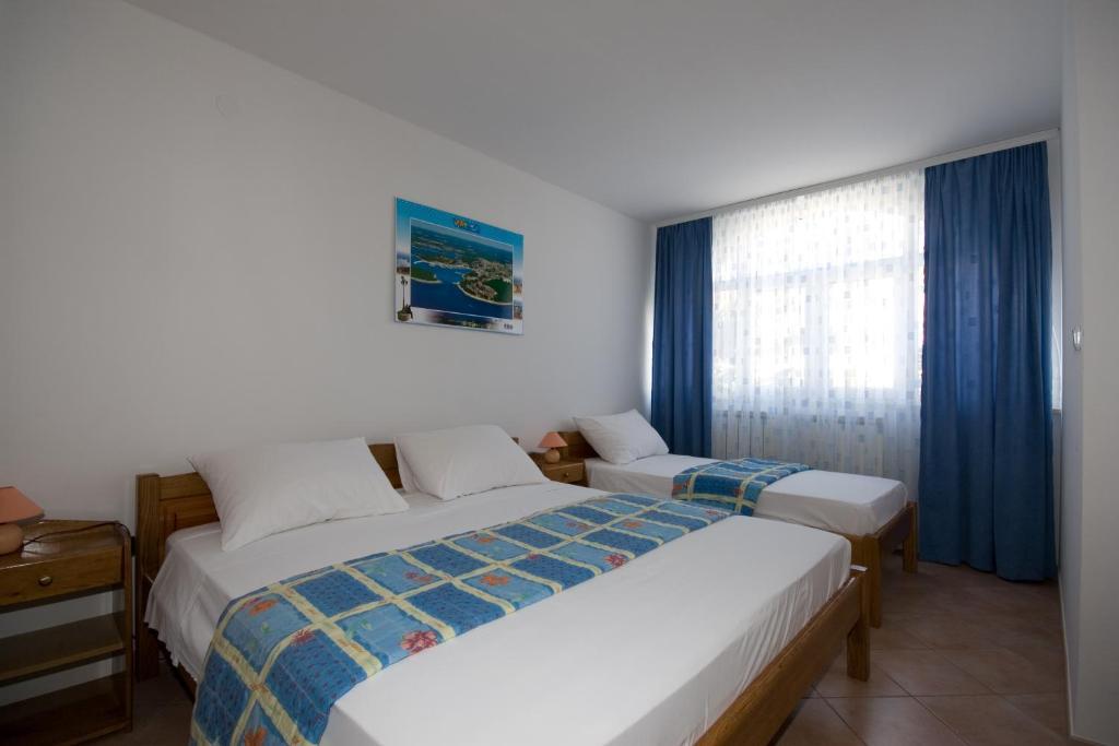 Apartments Valentino Vrsar Habitación foto